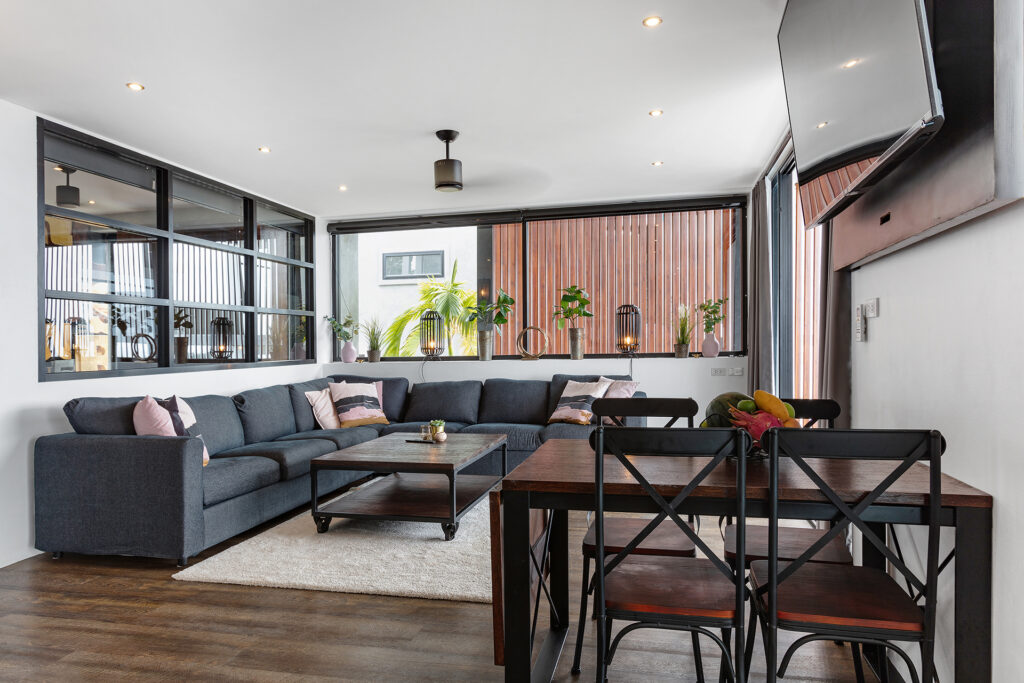 B3 Chic House Pool Deluxe - b4 58